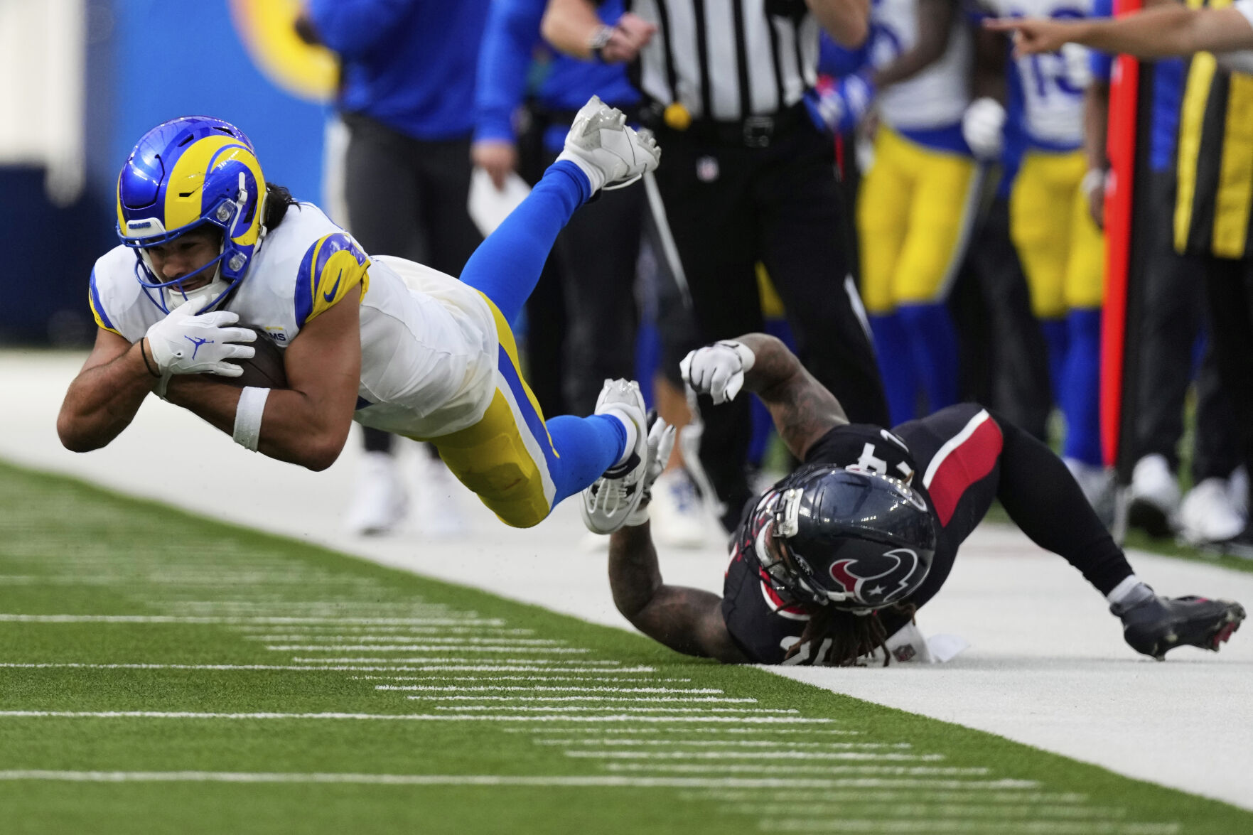 APTOPIX Texans Rams Football
